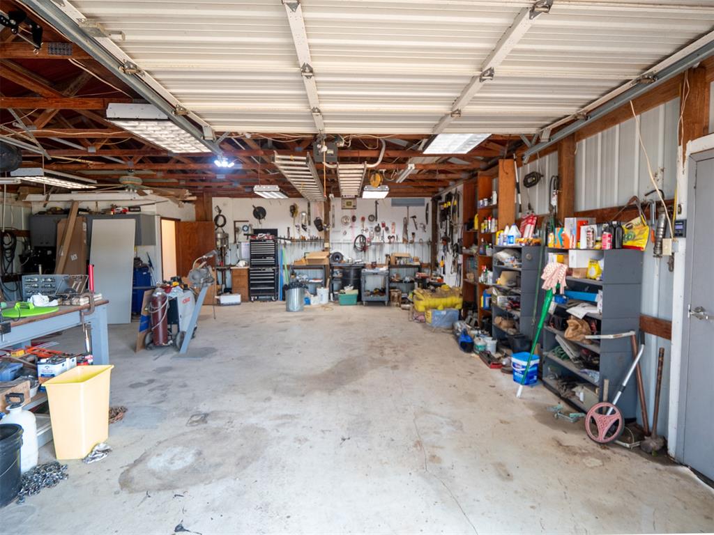 9613 S Highway 99 Property Photo 23