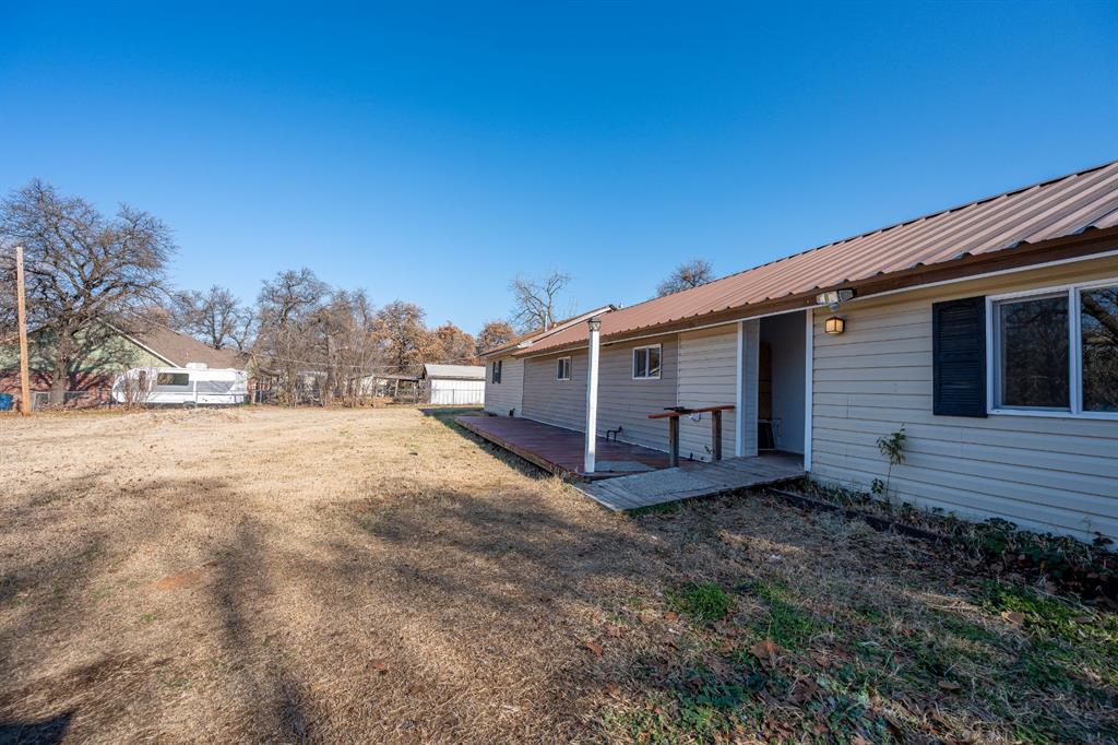 520 S Friendly Road Property Photo 3