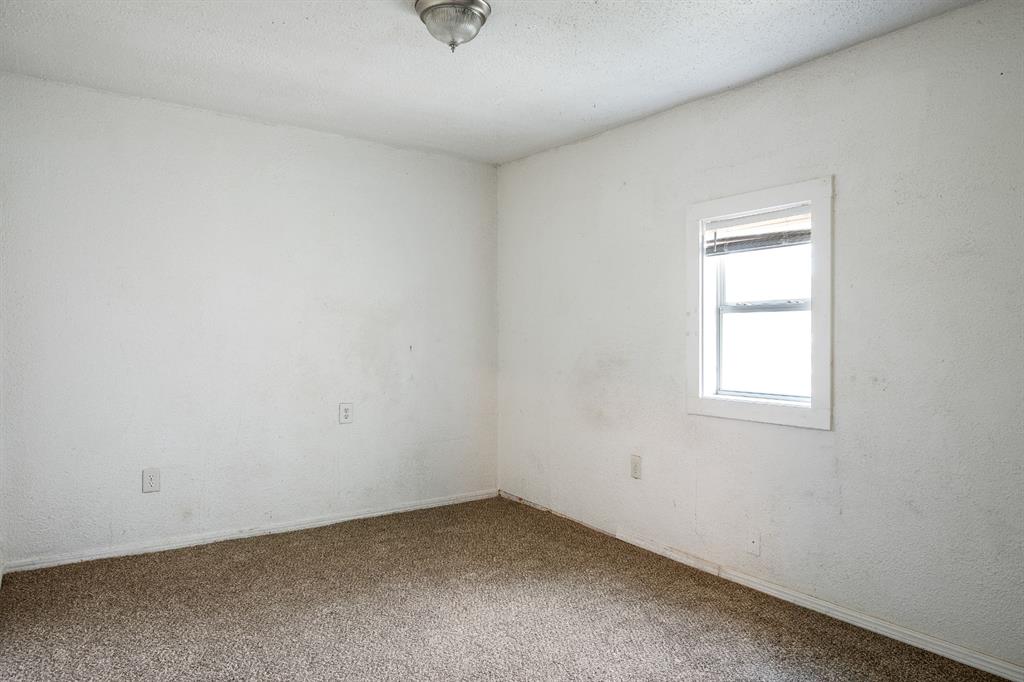 520 S Friendly Road Property Photo 21
