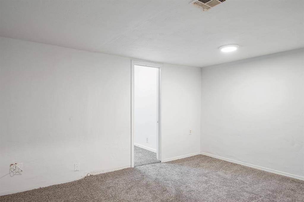 520 S Friendly Road Property Photo 23