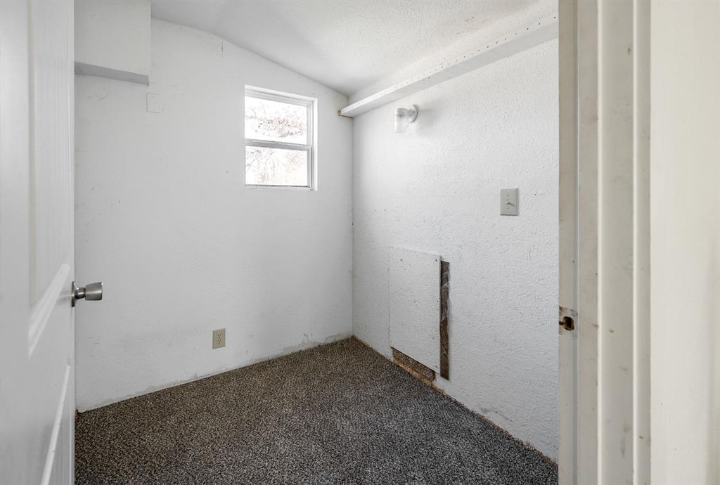 520 S Friendly Road Property Photo 26