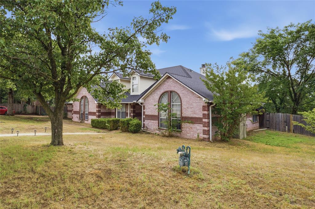 3103 Tracie Lane Property Photo 3