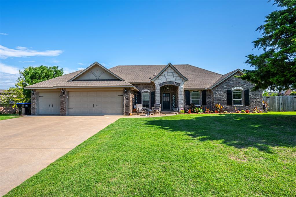 7738 Highland Boulevard Property Photo 1