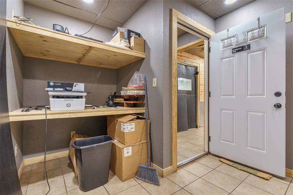 1218 Colorado Avenue Property Photo 15