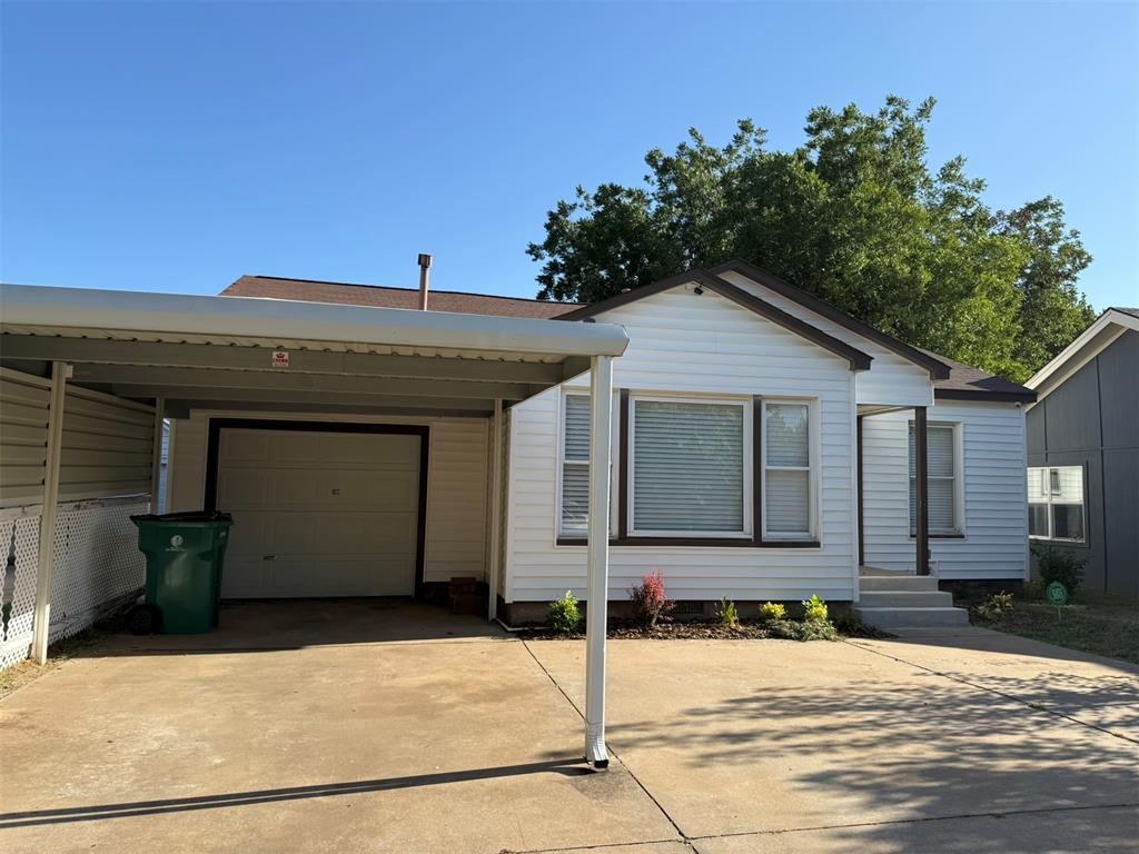 1151 Nw 92nd Street Property Photo 2