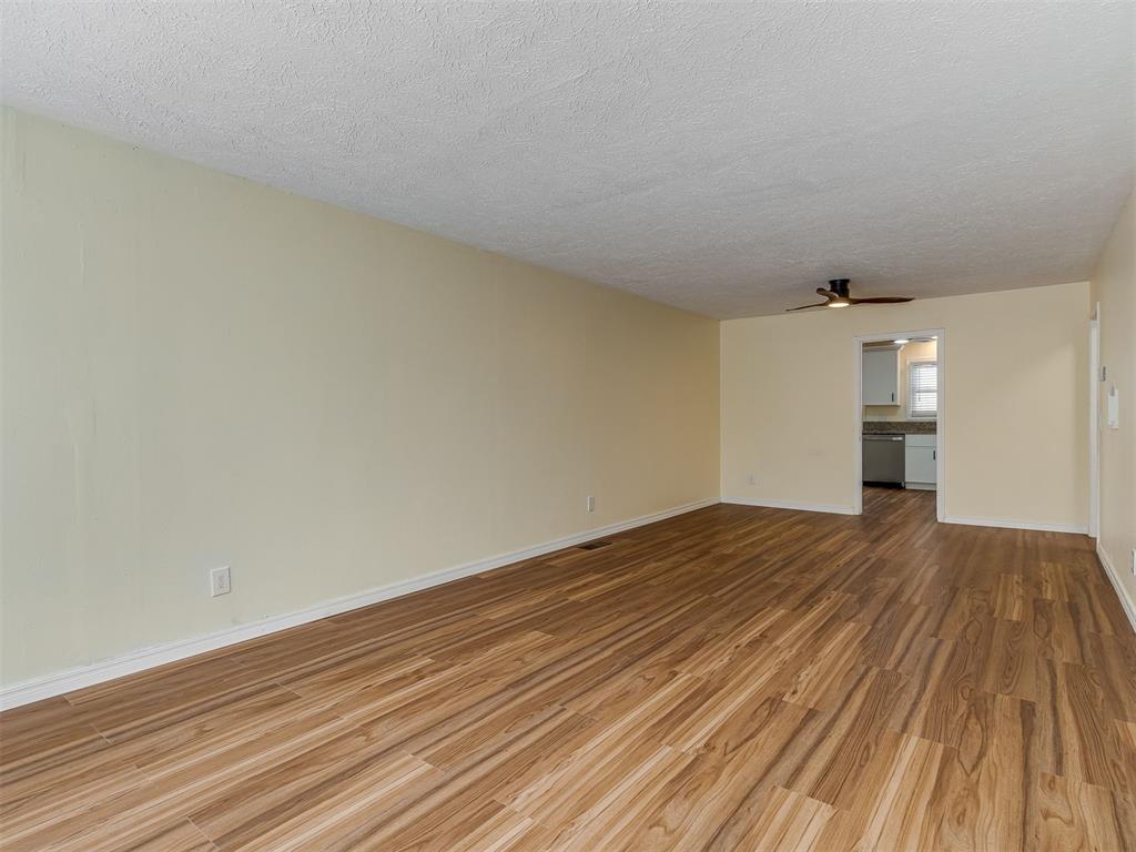 1151 Nw 92nd Street Property Photo 6