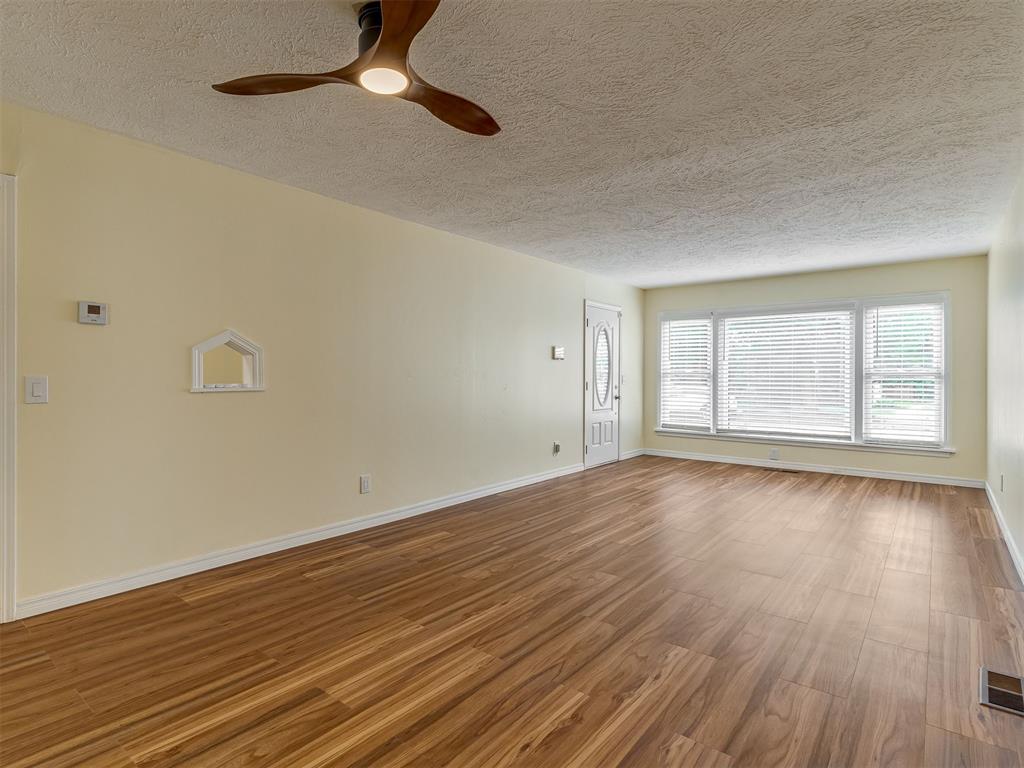 1151 Nw 92nd Street Property Photo 8