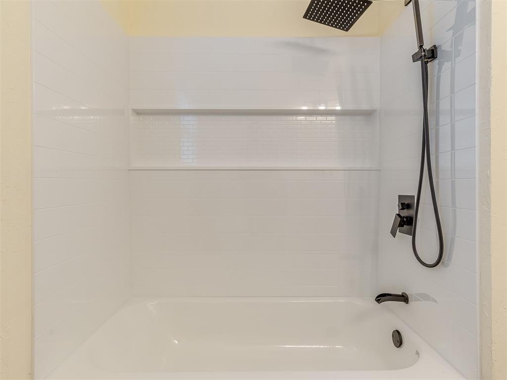 1151 Nw 92nd Street Property Photo 22