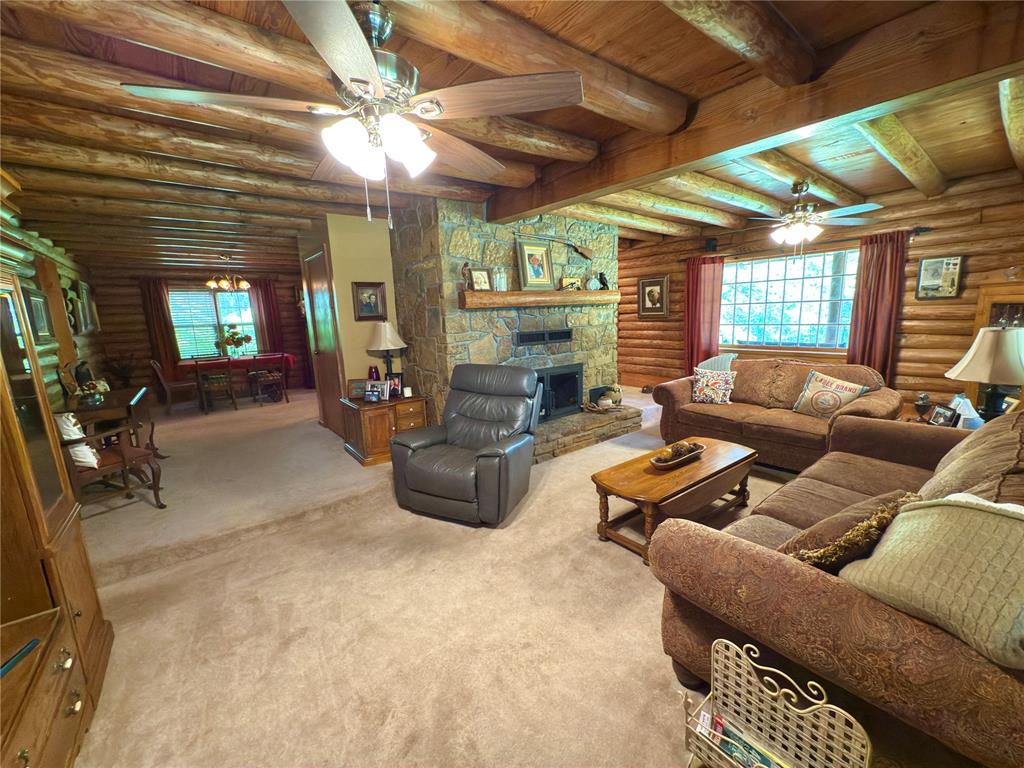10813 S Peggy Lou Drive Property Photo 2