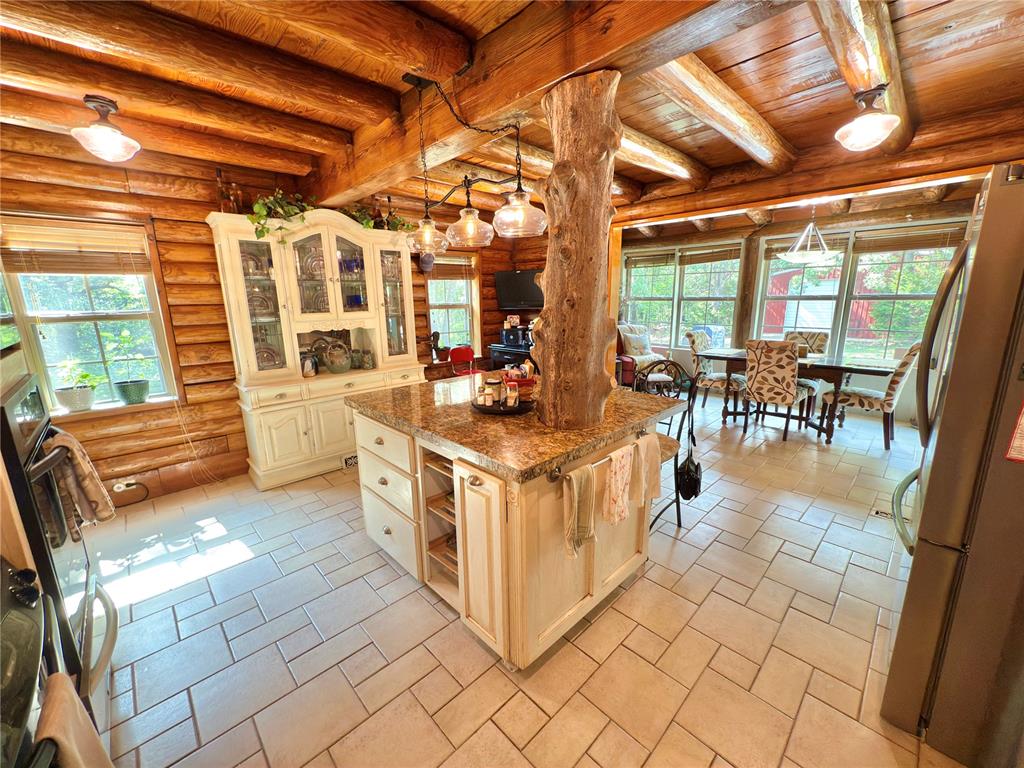 10813 S Peggy Lou Drive Property Photo 24