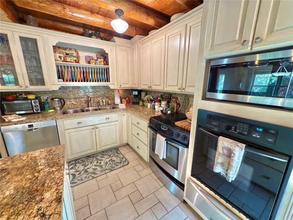 10813 S Peggy Lou Drive Property Photo 25
