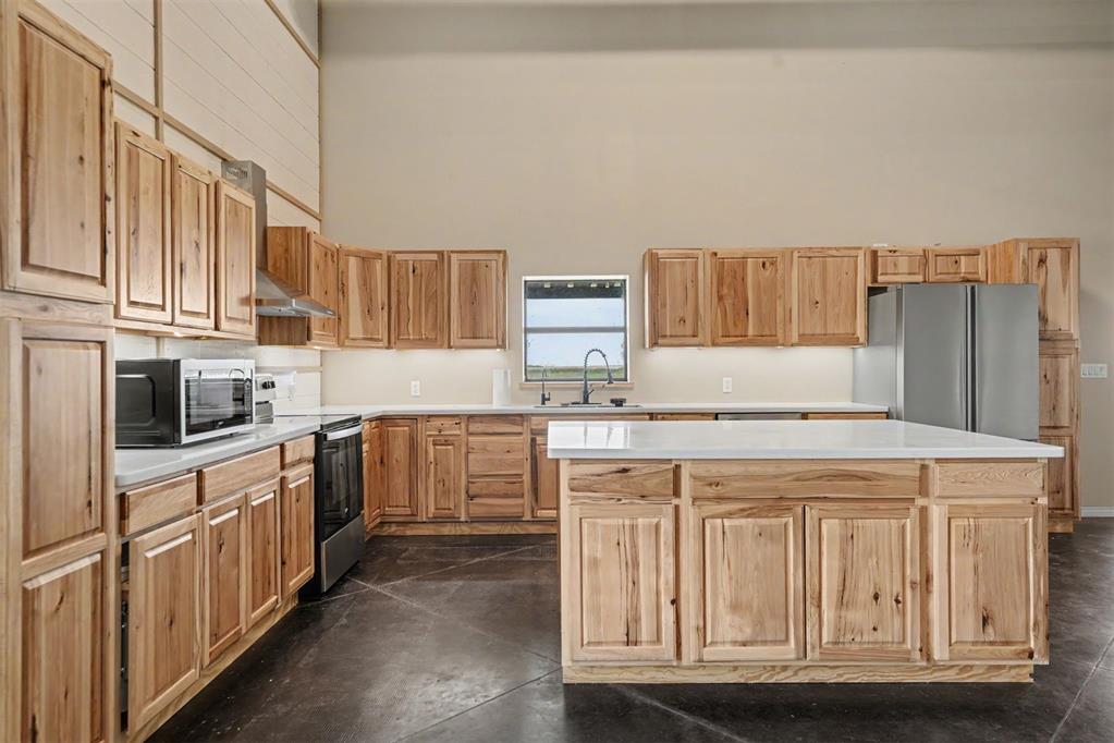 16349 S County Road 197 Property Photo 6