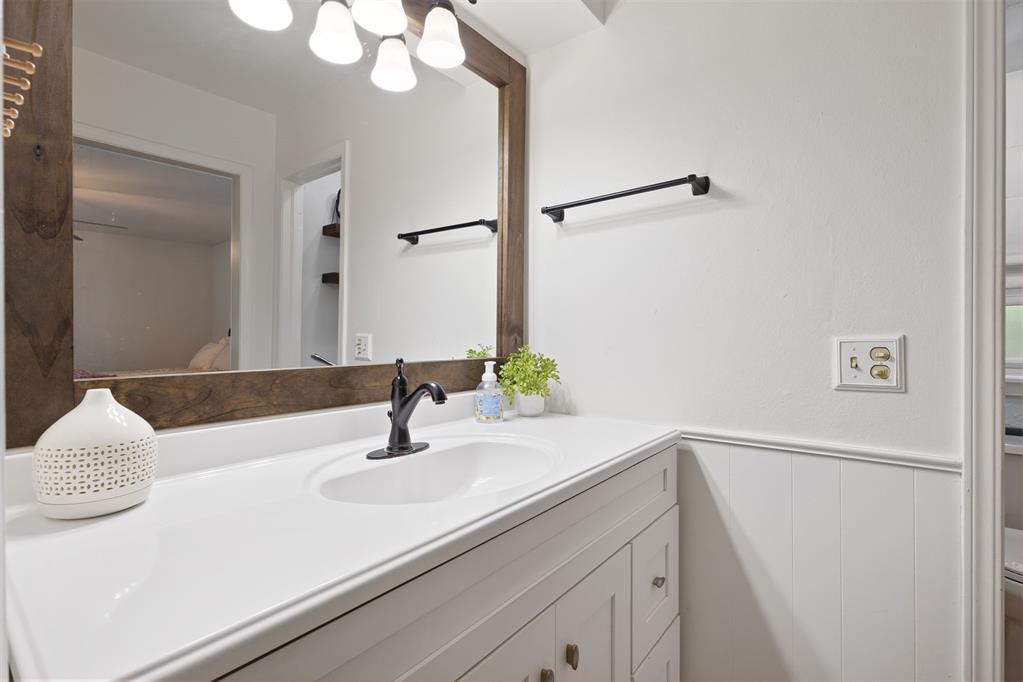 623 Greenbriar Avenue Property Photo 33