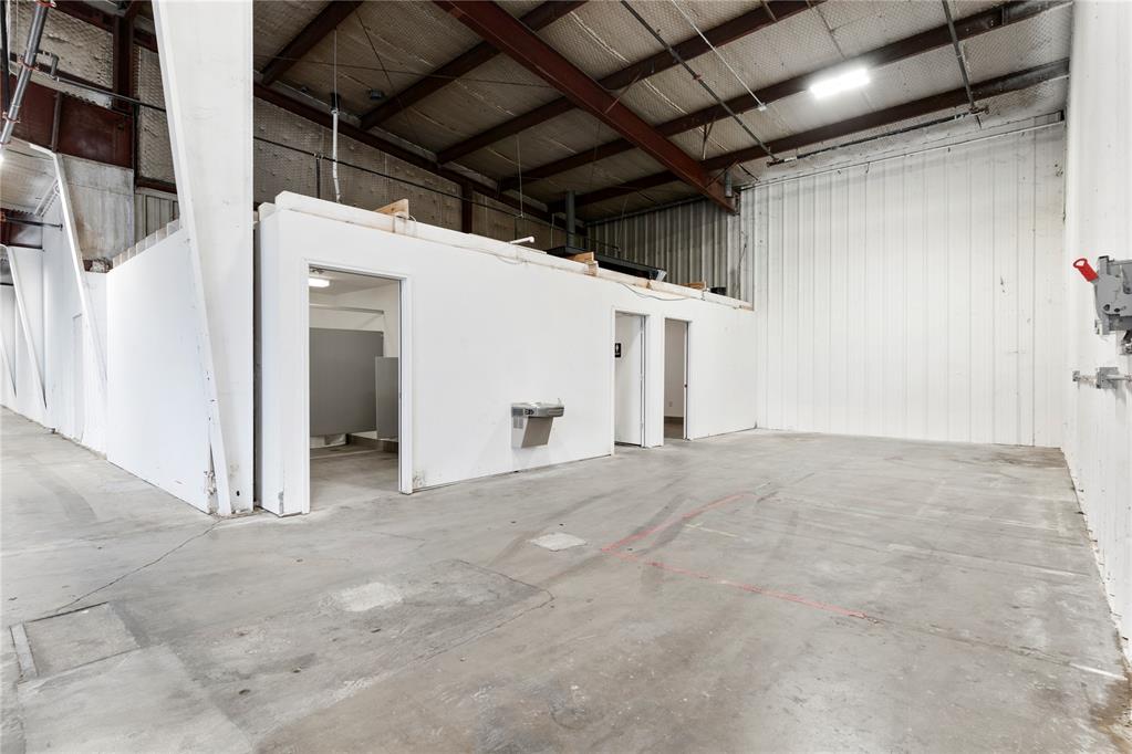 1511 W Broadway Street Property Photo 25