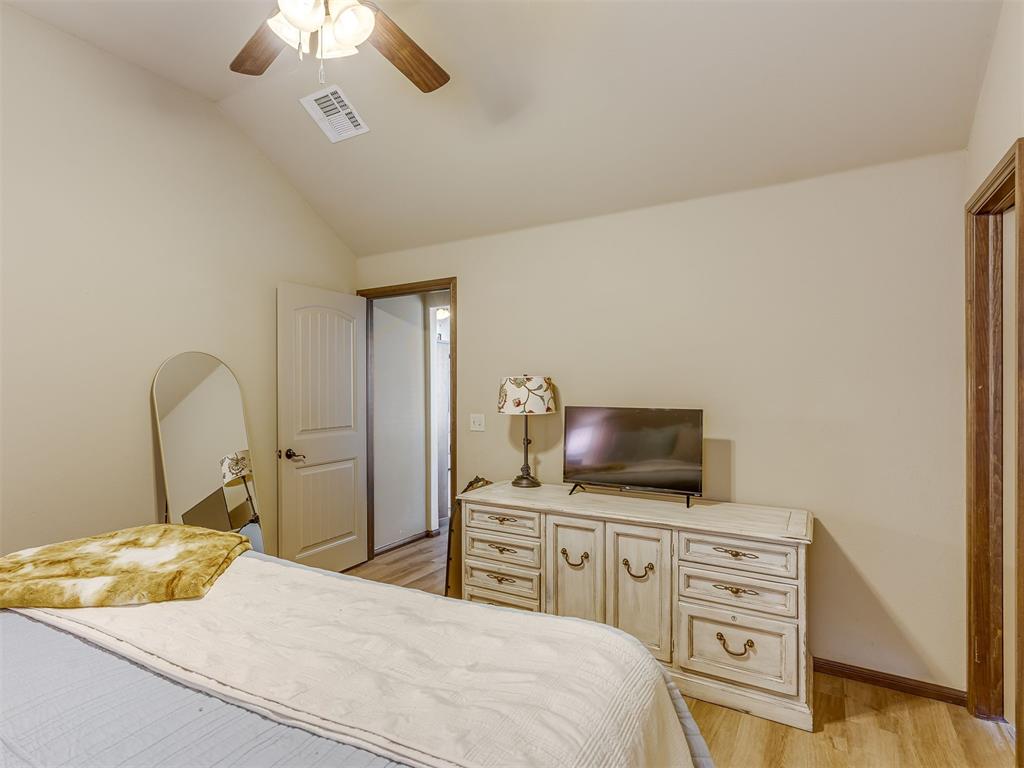 8709 Sw 36th Ter Property Photo 17