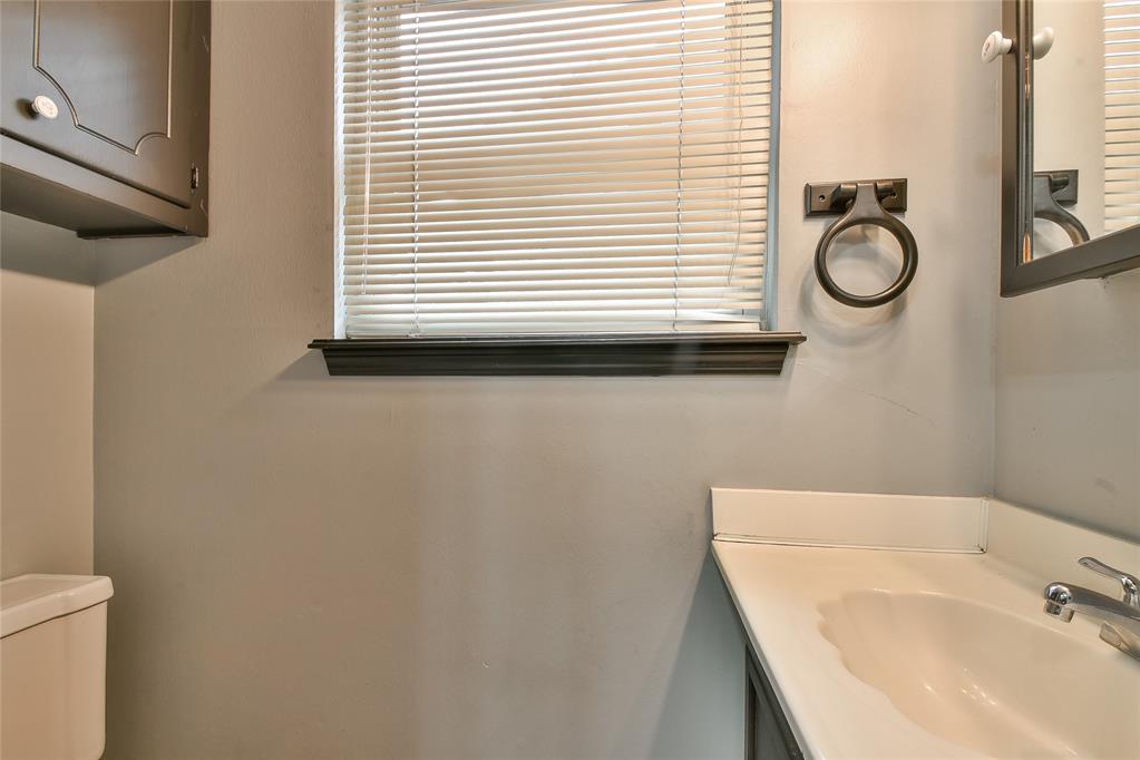 3900 Overland Drive Property Photo 15