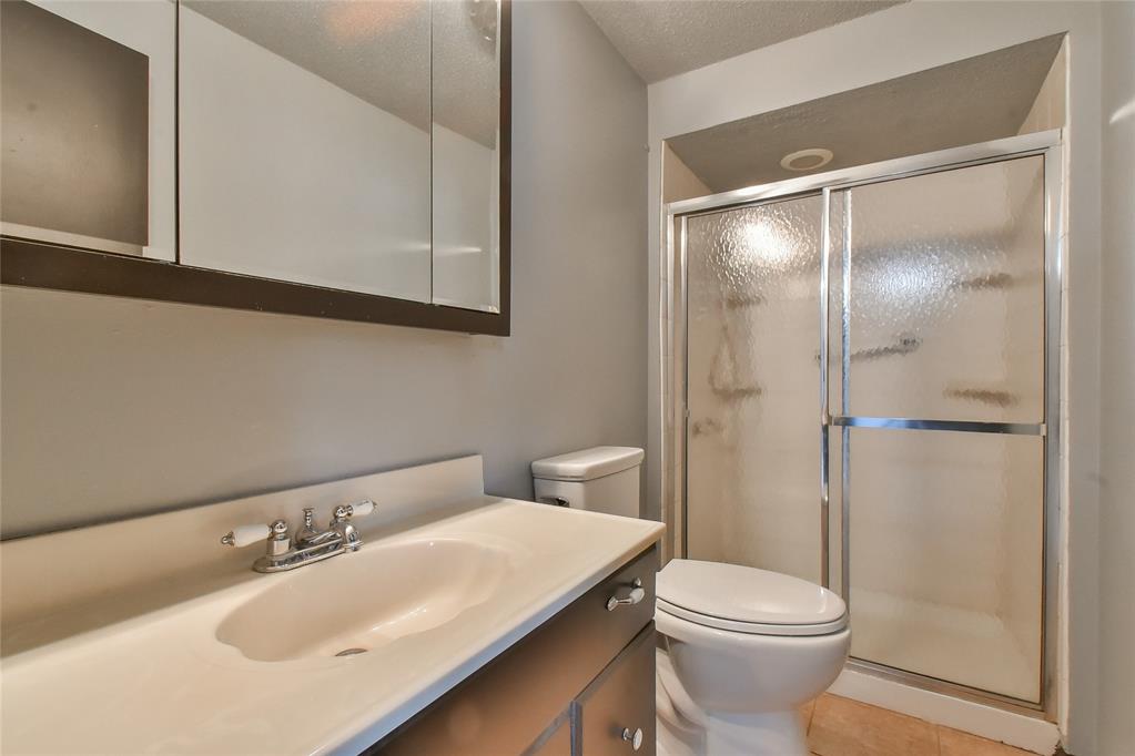 3900 Overland Drive Property Photo 18