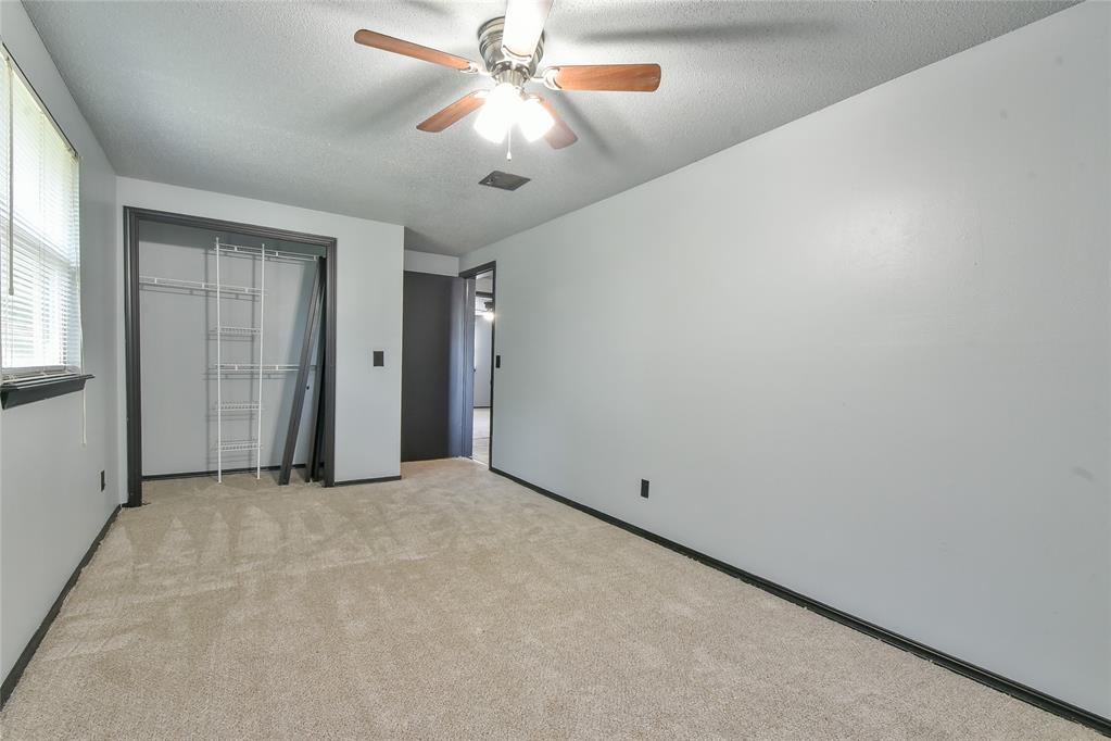 3900 Overland Drive Property Photo 21