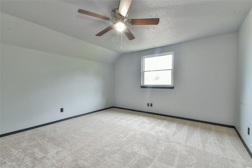 3900 Overland Drive Property Photo 22