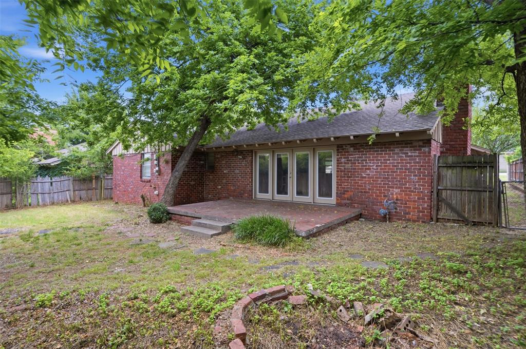 1409 Nw 63rd Road Property Photo 5