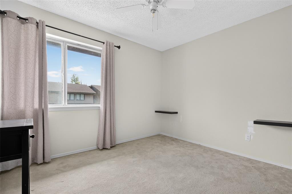 9805 Hefner Village Drive Property Photo 6