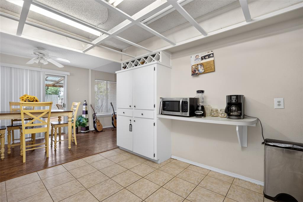 9805 Hefner Village Drive Property Photo 9