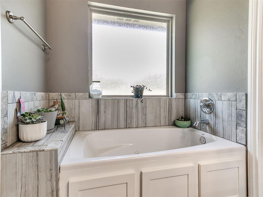 8912 Stacy Lynn Lane Property Photo 33