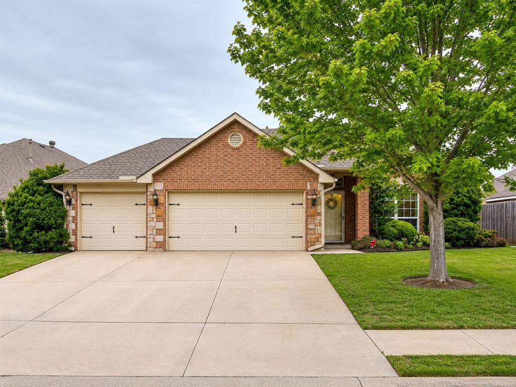 1205 Nw 190th Place Property Photo 1