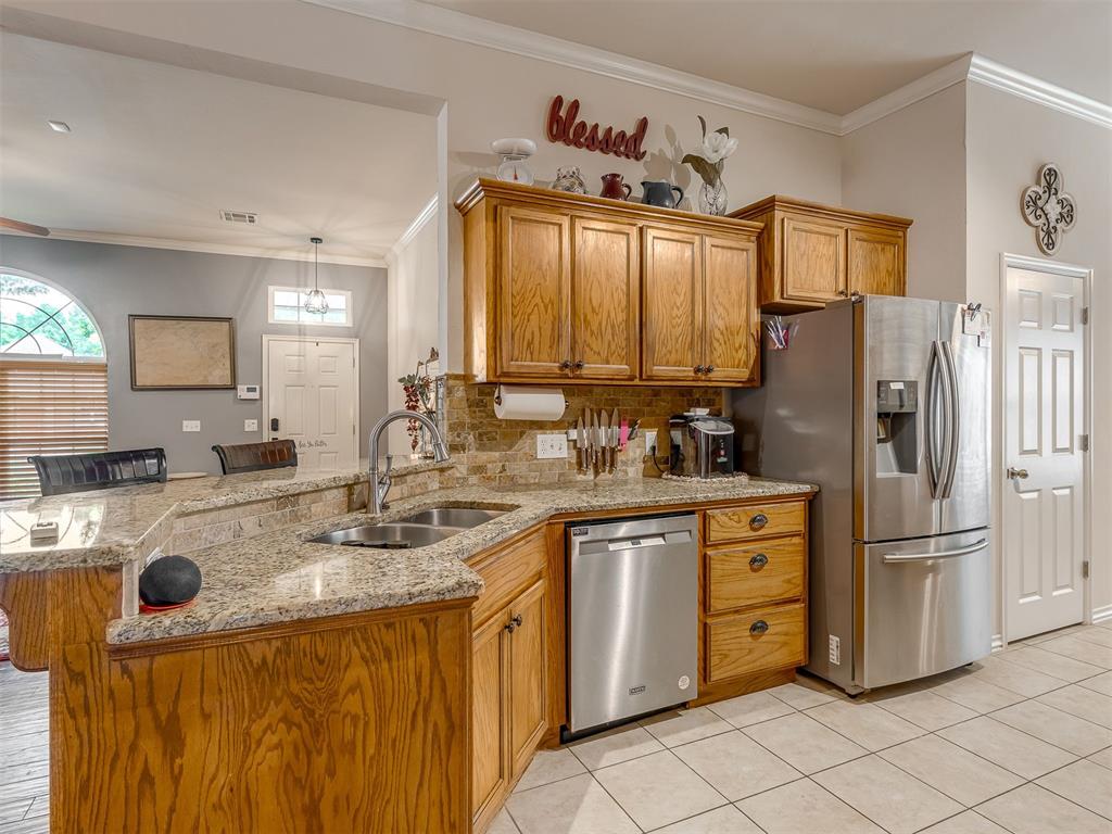 1205 Nw 190th Place Property Photo 9
