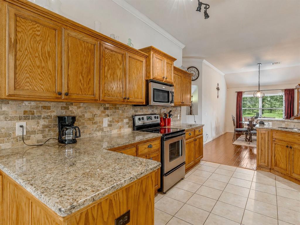1205 Nw 190th Place Property Photo 12