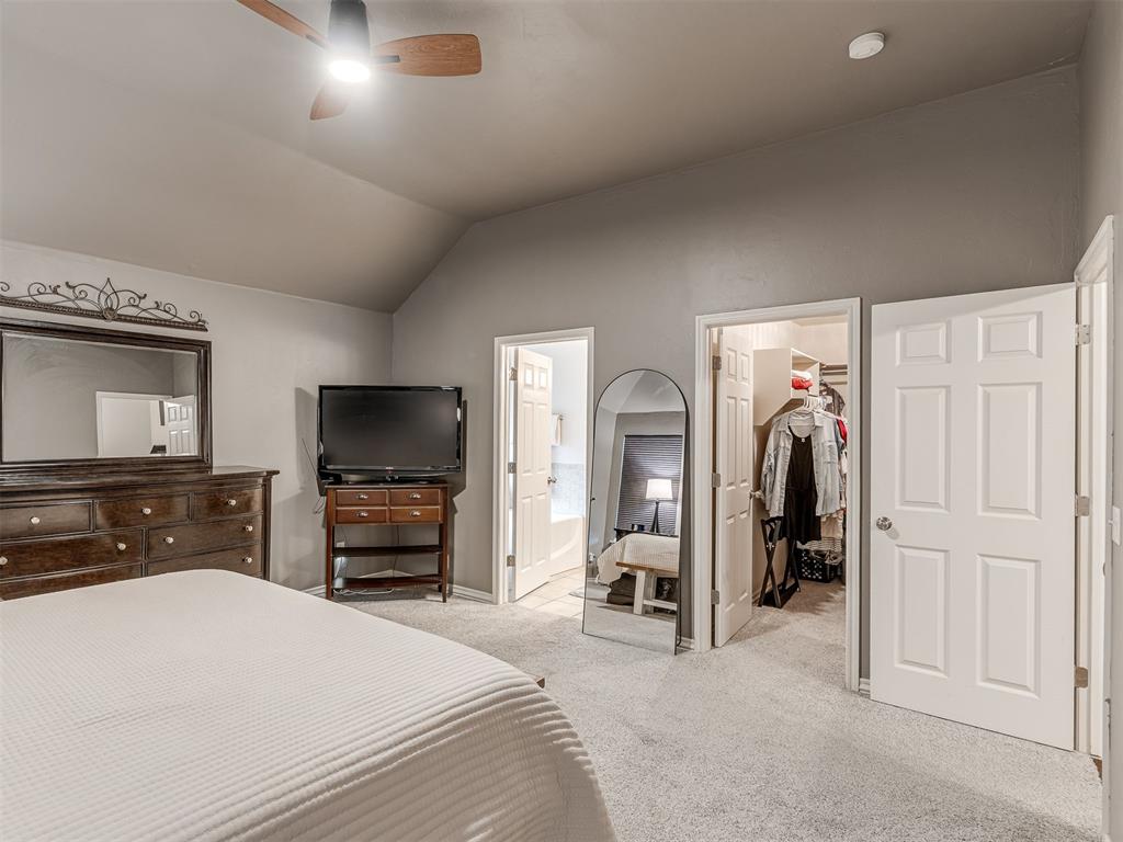 1205 Nw 190th Place Property Photo 17