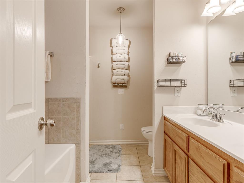 1205 Nw 190th Place Property Photo 18