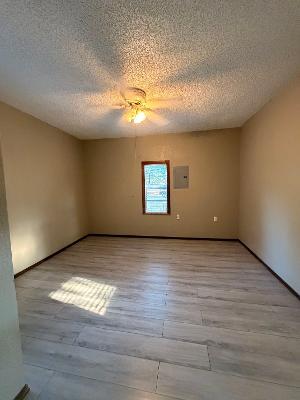 807 E Kean Street Property Photo 16