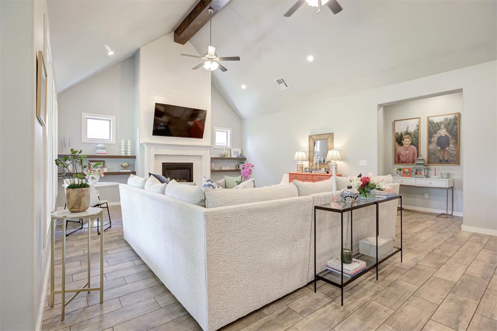 19104 Windy Way Road Property Photo 10