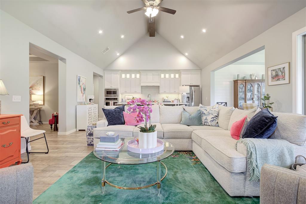 19104 Windy Way Road Property Photo 12