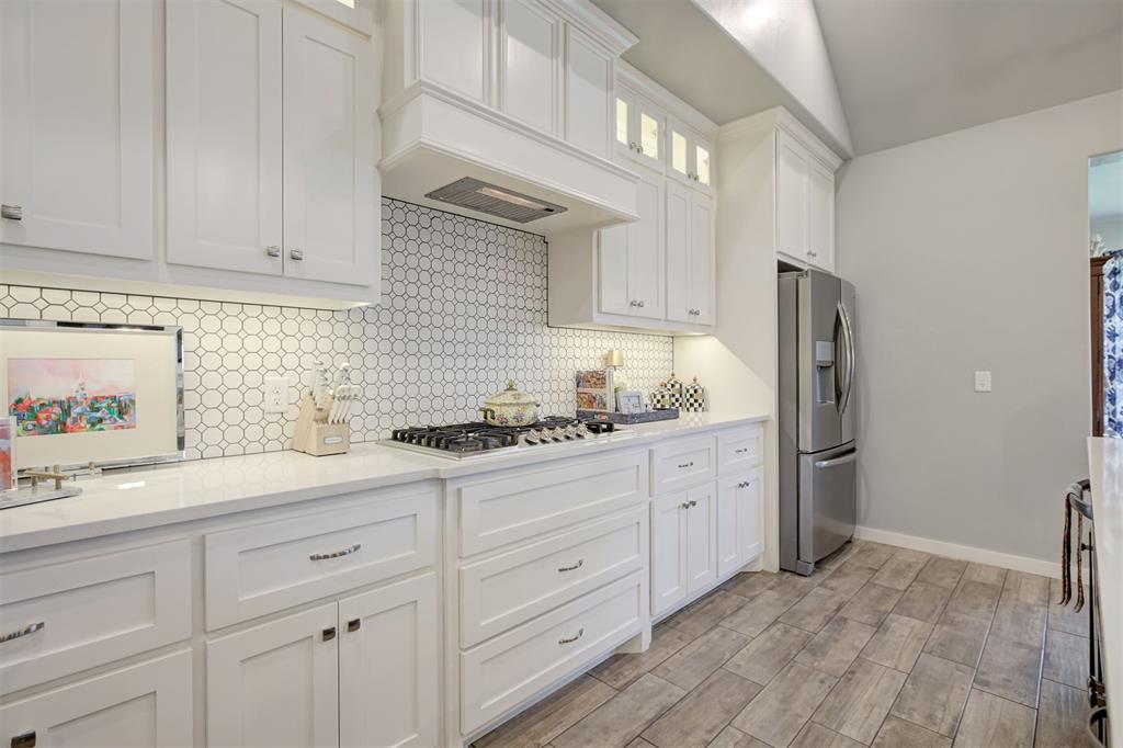19104 Windy Way Road Property Photo 19