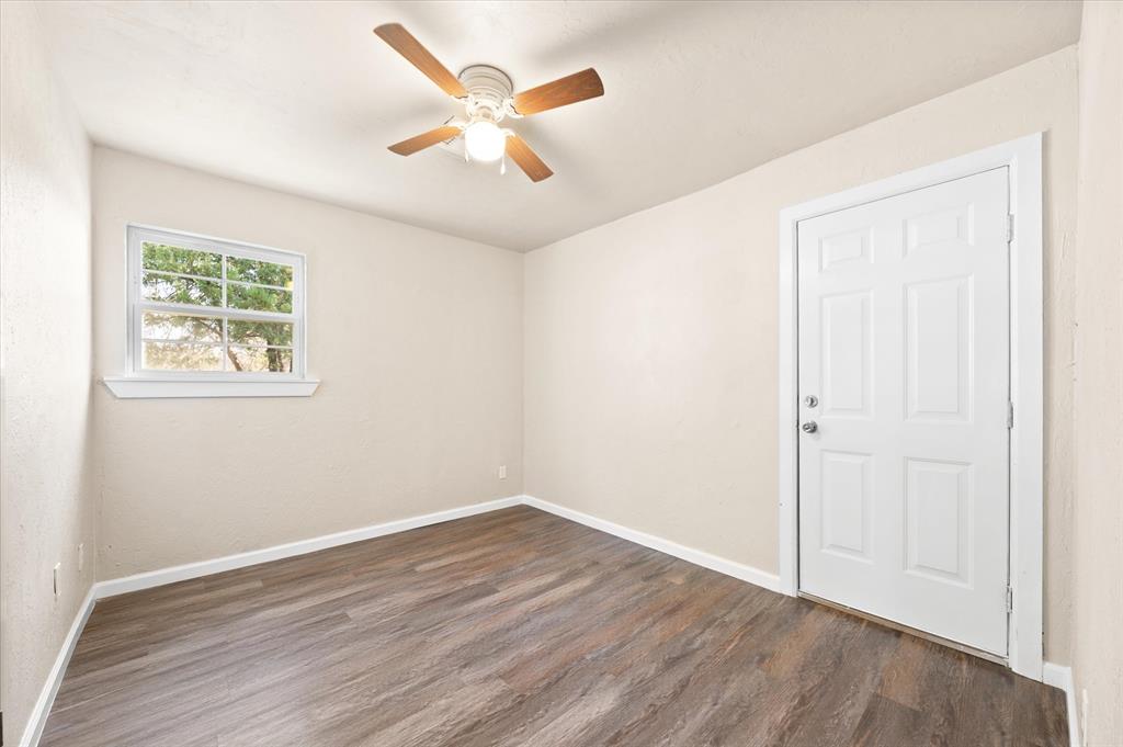 1223 E Vilas Avenue Property Photo 28