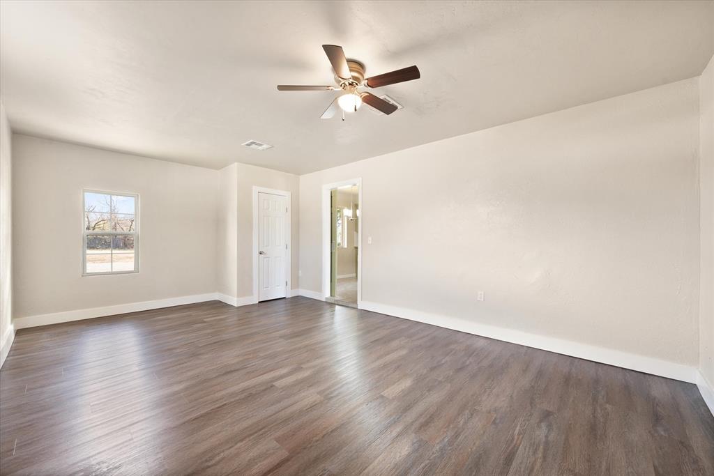 1223 E Vilas Avenue Property Photo 35