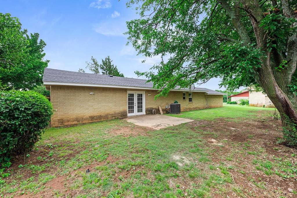 1223 E Vilas Avenue Property Photo 38