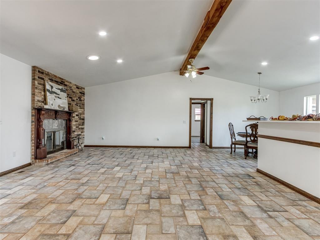 6613 Edgebrook Road Property Photo 7