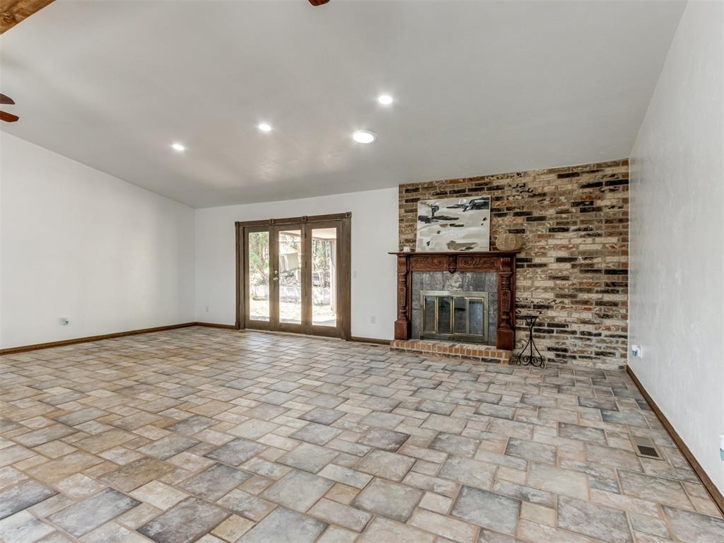 6613 Edgebrook Road Property Photo 9