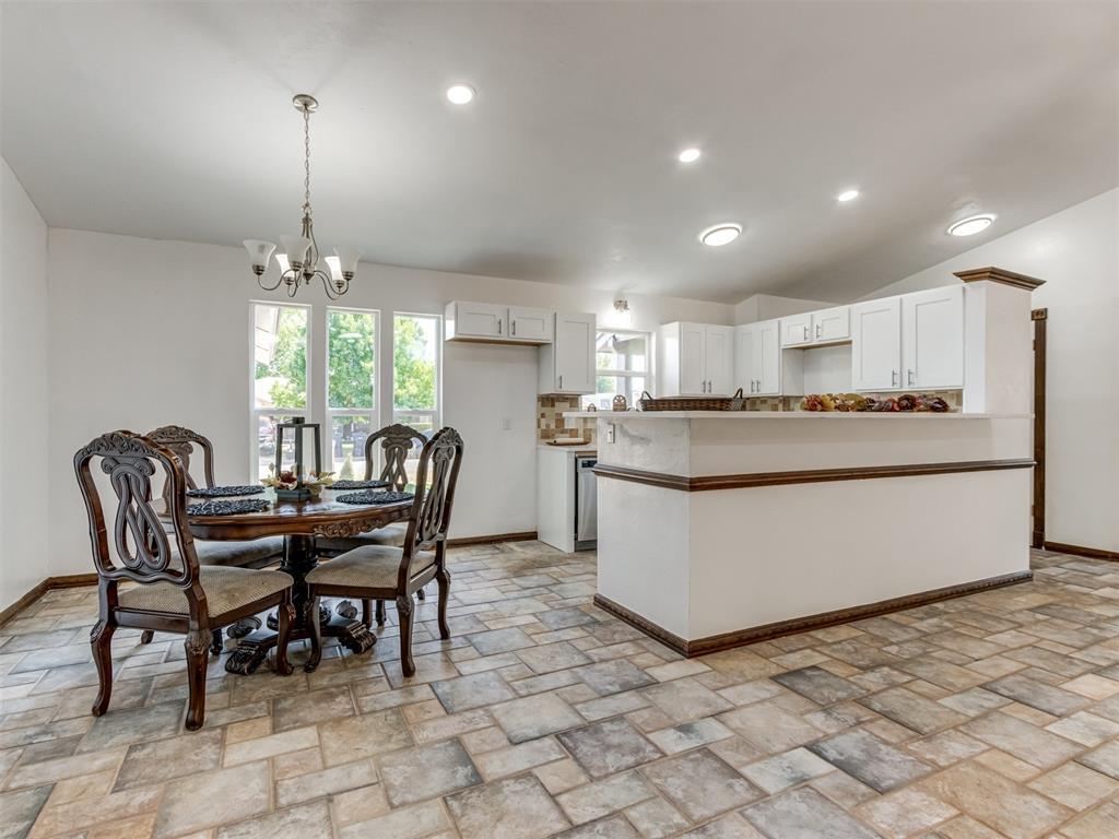 6613 Edgebrook Road Property Photo 11