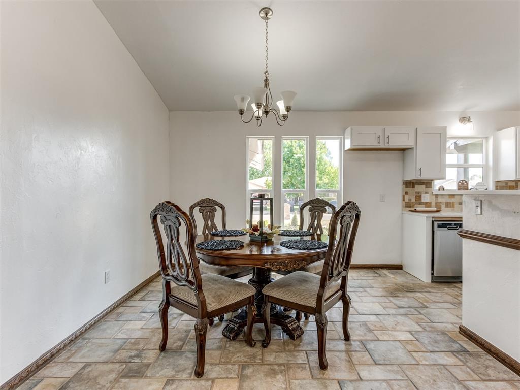 6613 Edgebrook Road Property Photo 12