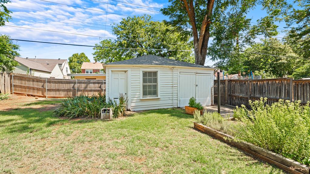 2619 Nw 26th Street Property Photo 36