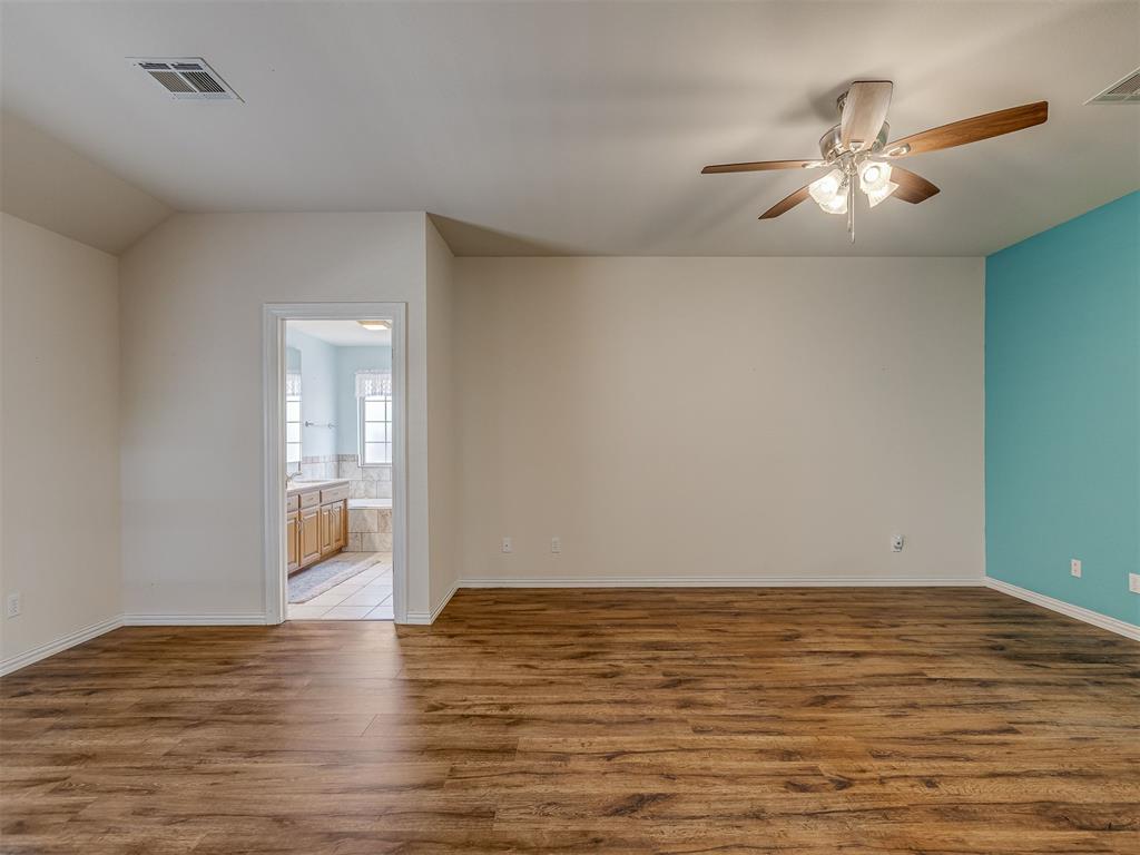 3110 Dans Court Property Photo 23