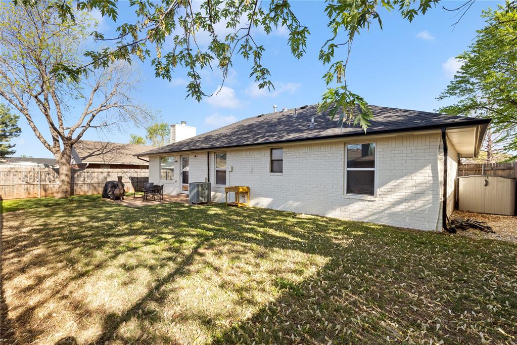 2204 Summer Way Lane Property Photo 25