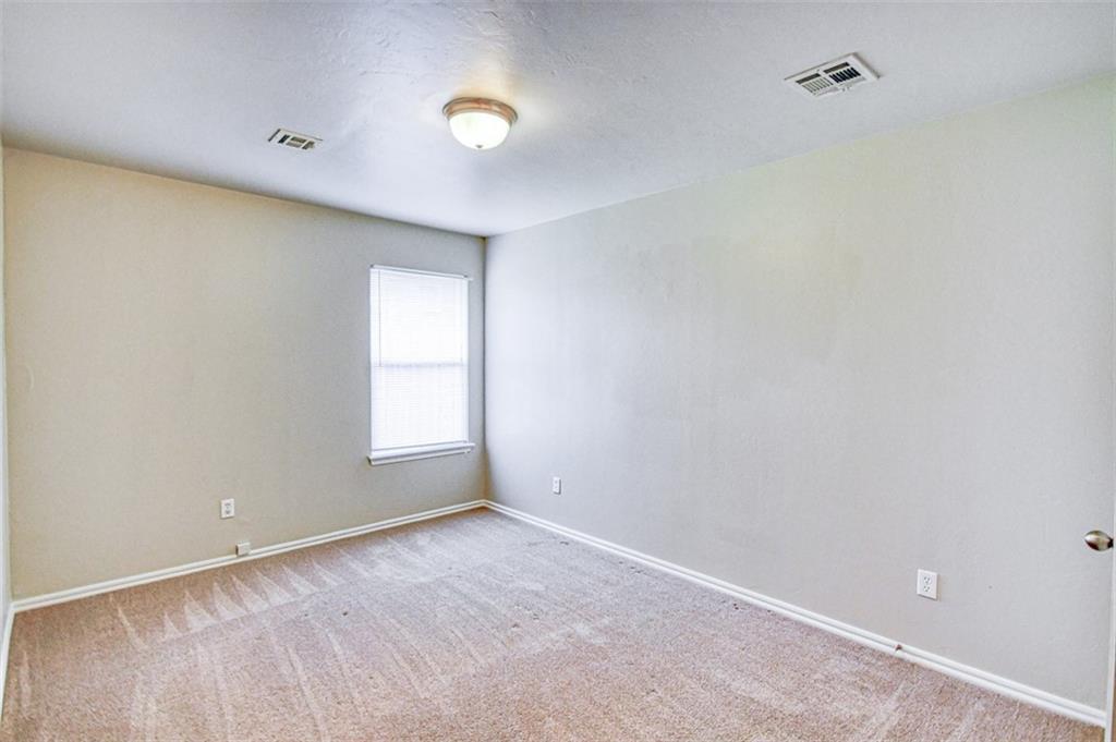 4801 Se 77th Street Property Photo 22