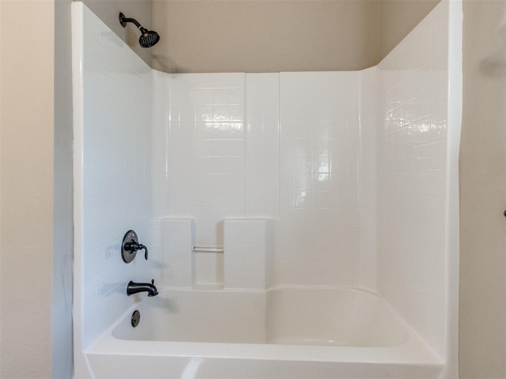 1415 Spoonwood Drive Property Photo 34