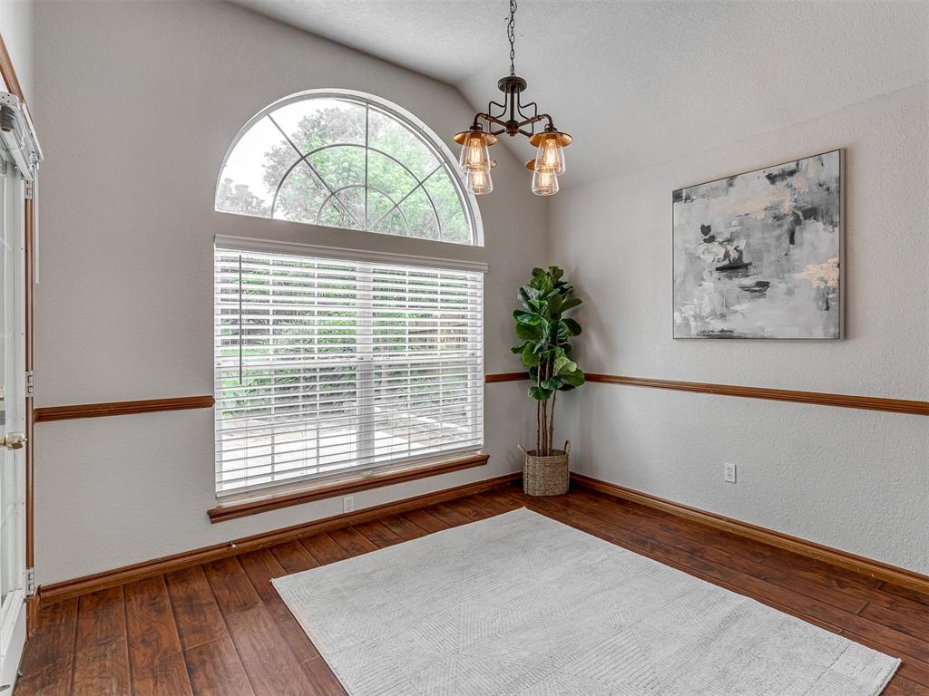 4932 Baker Street Property Photo 12