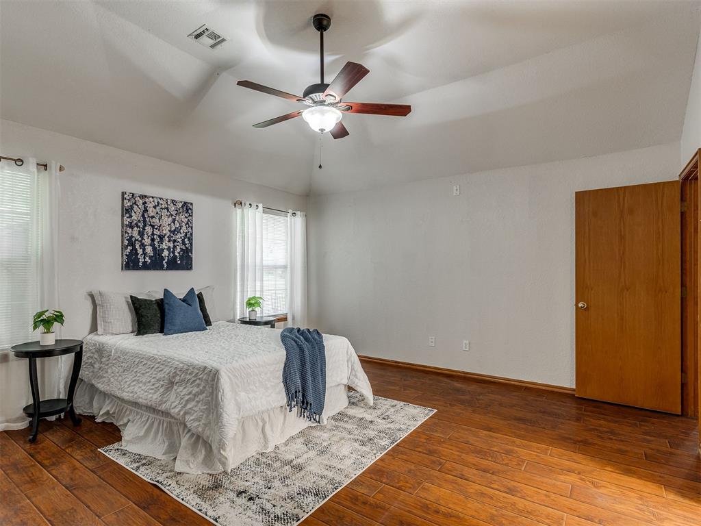 4932 Baker Street Property Photo 16